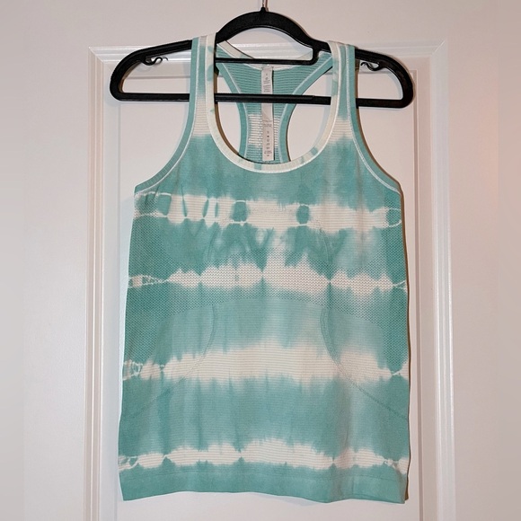 Lululemon Swiftly Tech Racerback in Heathered Tranquil Blue Size 6 - Picture 3 of 5
